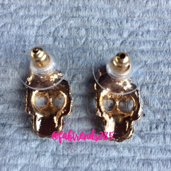 SPARKLY SKULL EARRINGS - Picture 3 of 3